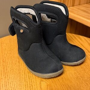 Bogs Kids Black Insulated Boots